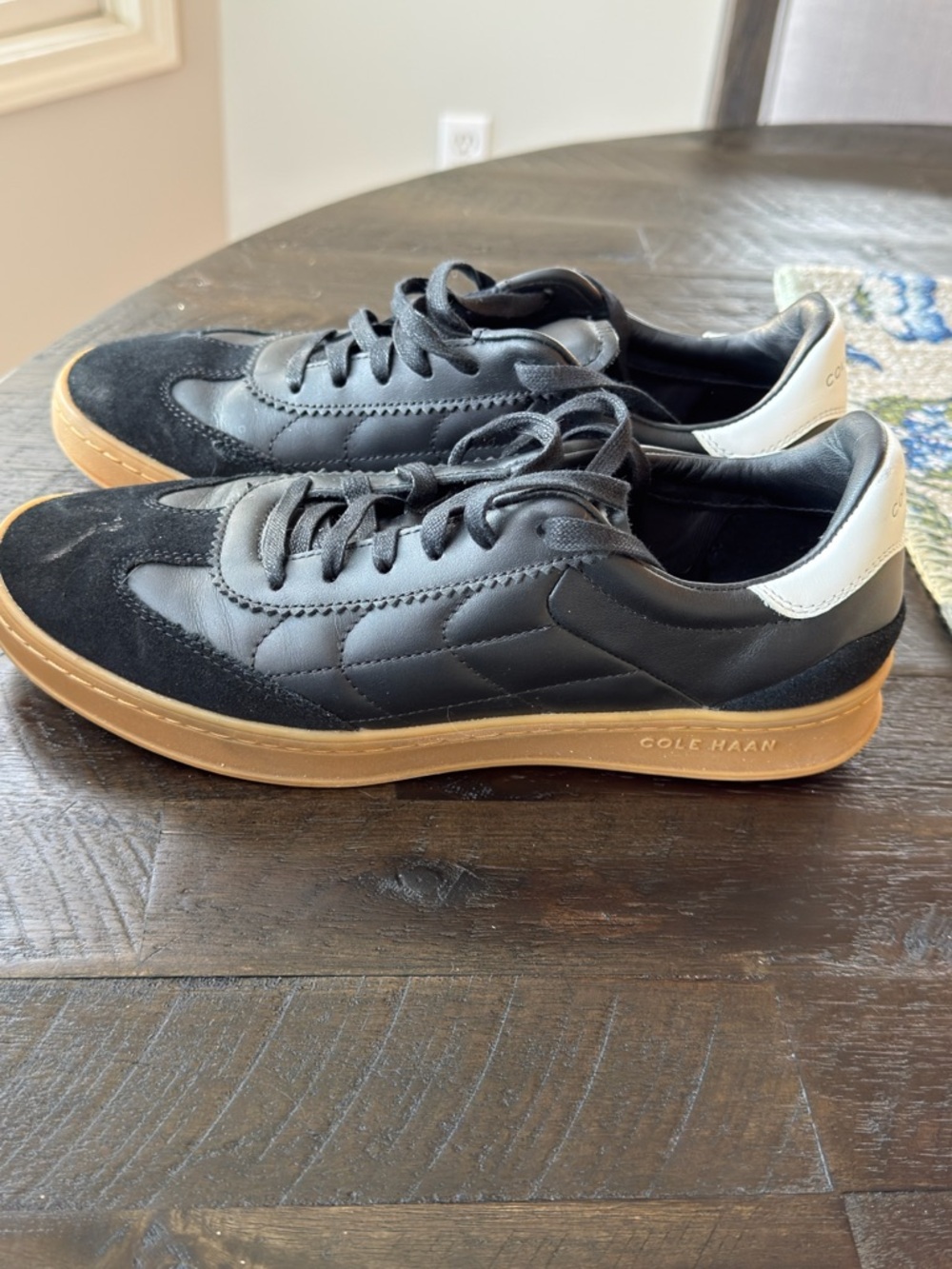 Cole Haan GrandSeries Leather Sneakers with Gum Sole- Size 9 Women’s